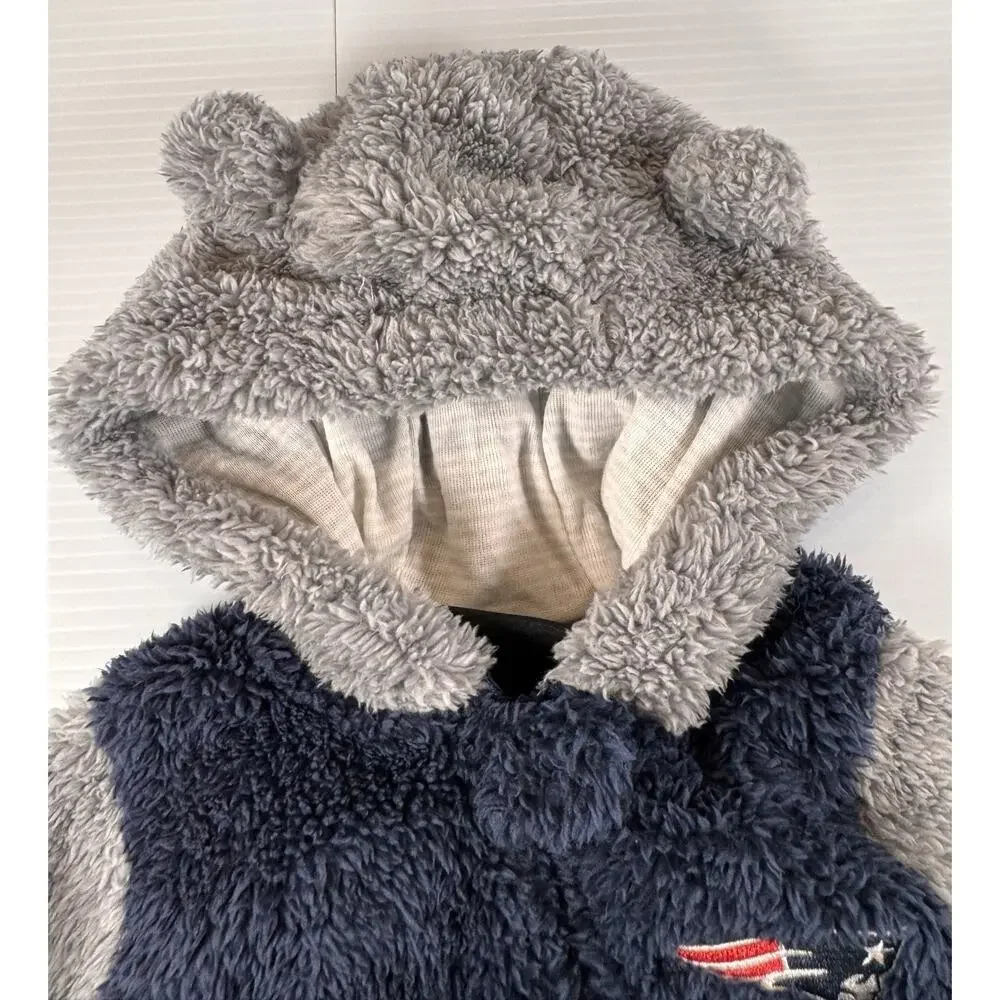 Outerstuff New England Patriots Baby 6-9M Game Nap Teddy Sherpa Fleece Bunting